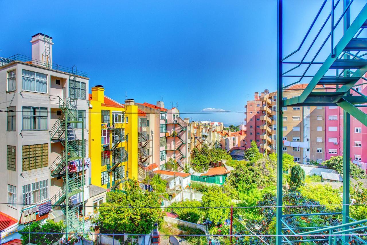 Wanderful Home - Travel Themed Apartment Lissabon Buitenkant foto